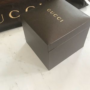 Authentic GUCCI WATCH BOX STORAGE CASE 💕